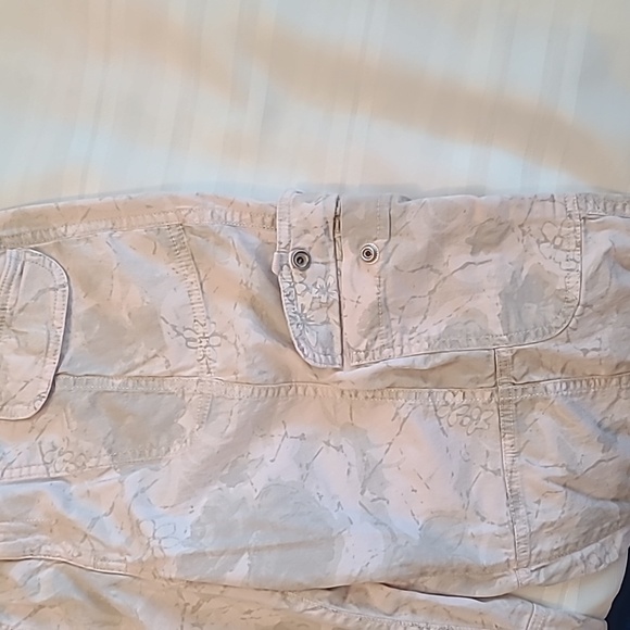 Style and Co adjustable pink and gray adjustable Capri draw string waist size 8 - Picture 9 of 9